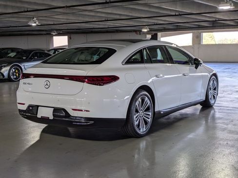 Used 2023 Mercedes-Benz EQS 450+ Sedan image 4