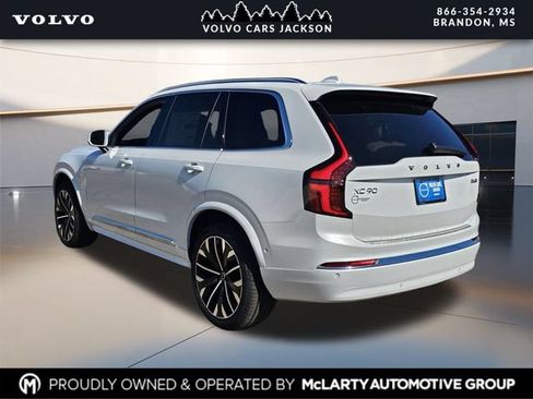 Certified 2026 Volvo XC90 B6 Plus w/ Protection Package Premier AWD/4WD image 6