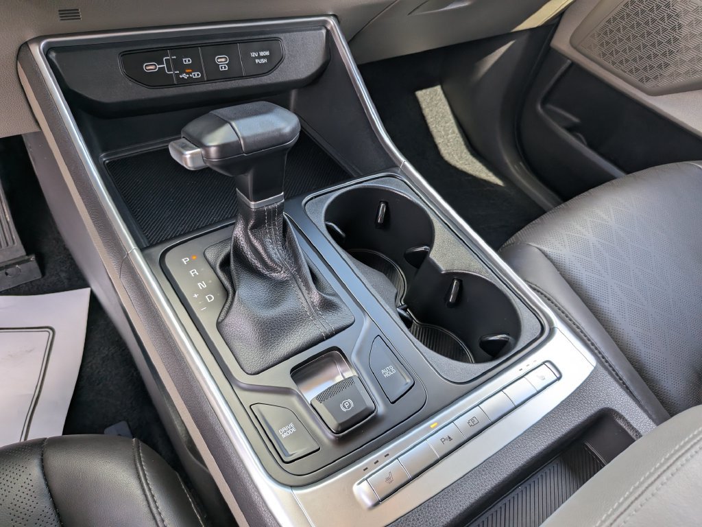 Certified 2026 Kia Carnival FWD image 26