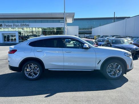Used 2023 BMW X4 xDrive30i w/ Convenience Package AWD/4WD image 6