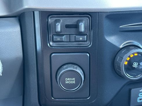 Used 2024 Ford F550 2WD Regular Cab Super Duty w/ XL Chrome Package image 31