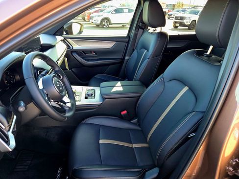 New 2026 MAZDA CX-70 3.3 Turbo w/ Premium Plus Pkg image 17