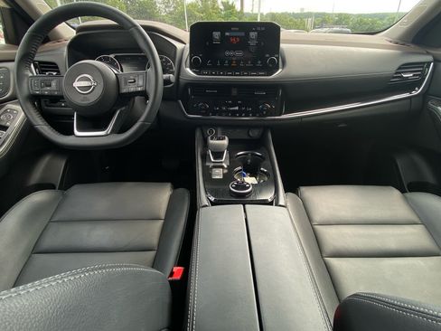 Used 2023 Nissan Rogue SL w/ SL Premium Package AWD/4WD image 20