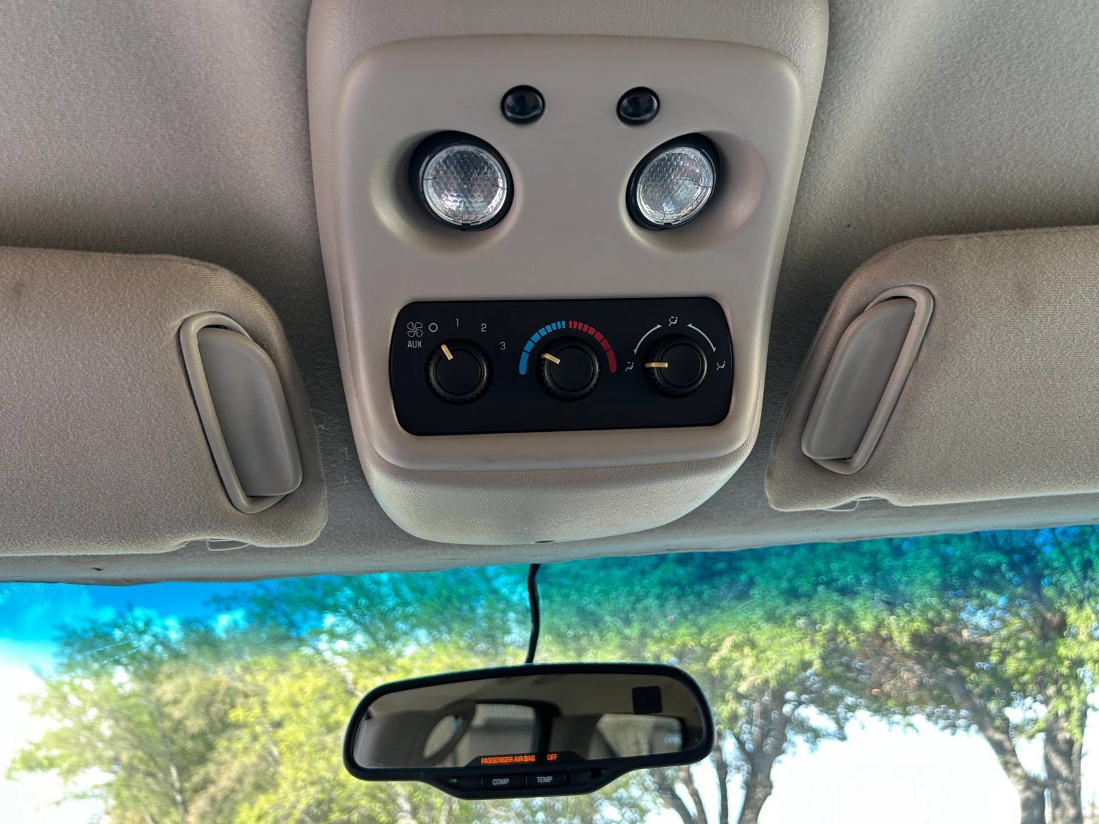 Used 2003 GMC Yukon XL SLE RWD image 17