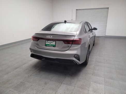 Used 2023 Kia Forte GT-Line FWD image 7