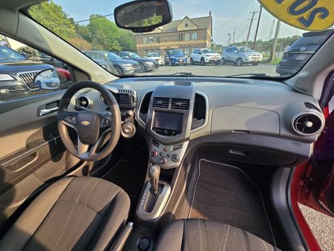 Used 2016 Chevrolet Sonic LT w/ Wheels and Fog Lamp Package FWD image 29