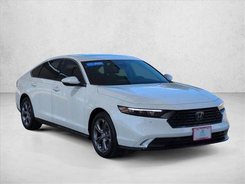Certified 2025 Honda Accord EX-L image 3