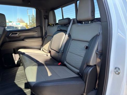 Used 2024 Chevrolet Silverado 1500 ZR2 AWD/4WD image 29