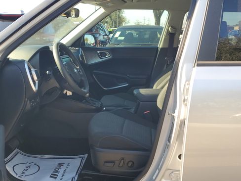 Used 2021 Kia Soul S image 19