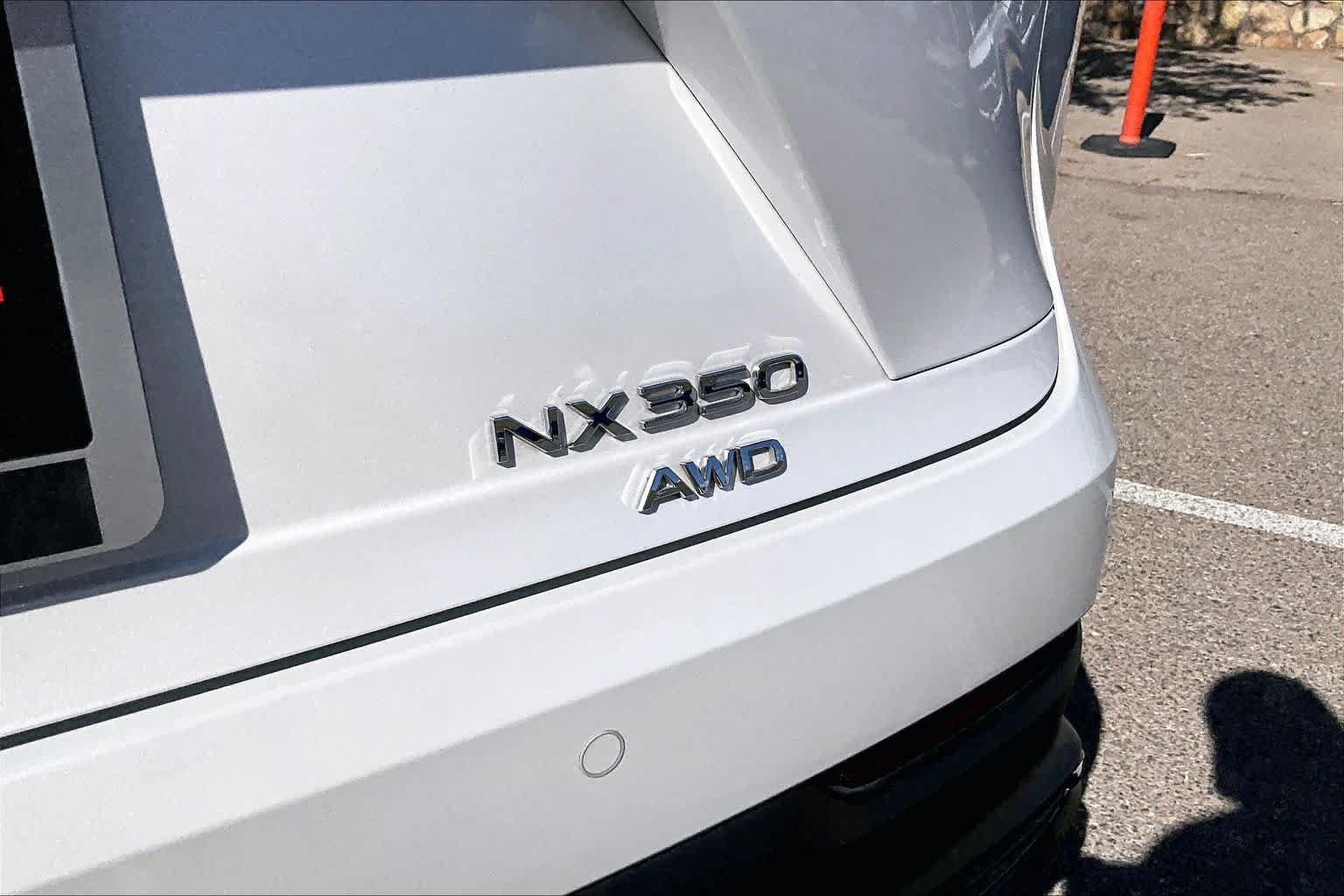Used 2024 Lexus NX 350 AWD w/ Vision Package image 10