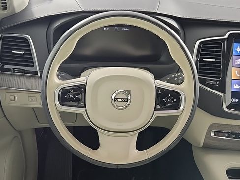 Used 2022 Volvo XC90 T6 Inscription w/ Advanced Package image 20