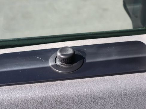 Used 2012 Ford F550 2WD Regular Cab Super Duty w/ PWR Equipment Group image 20