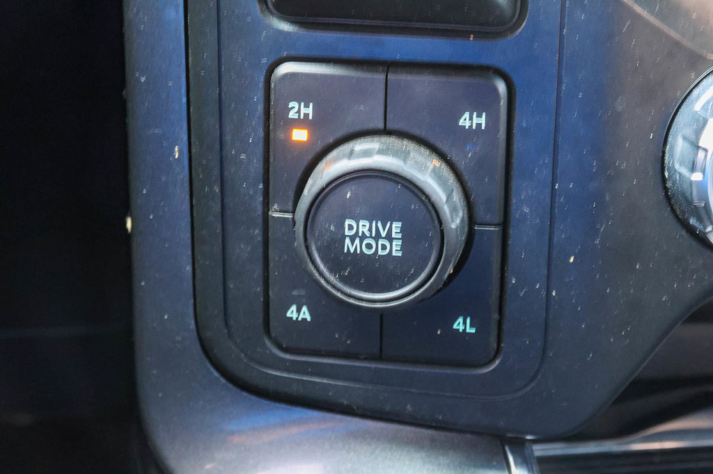 Used 2022 Ford F150 Lariat w/ Equipment Group 502A High AWD/4WD image 29