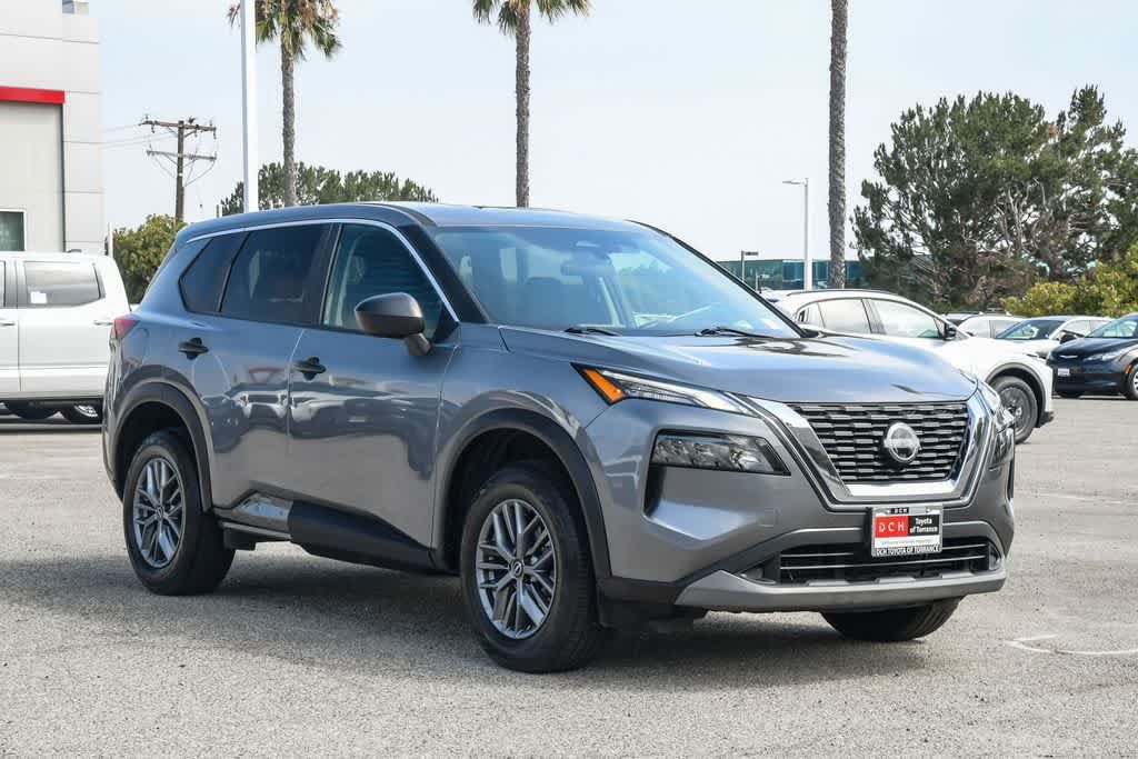 Used 2023 Nissan Rogue S FWD image 3
