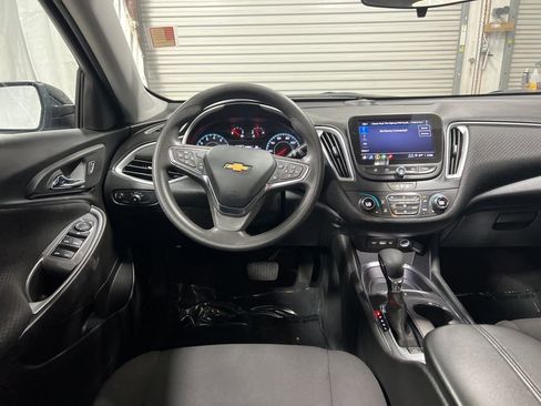 Used 2023 Chevrolet Malibu LT image 15
