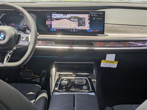 New 2026 BMW 740i RWD image 12