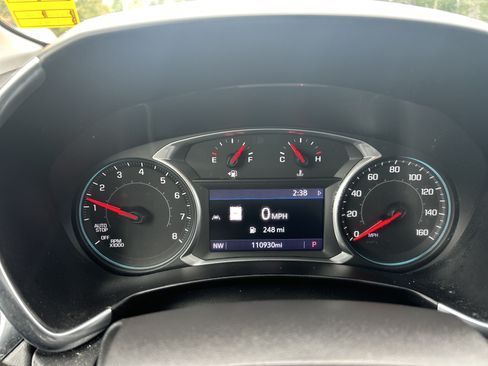 Used 2020 Chevrolet Equinox Premier AWD/4WD image 13