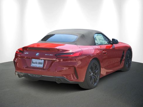New 2026 BMW Z4 sDrive30i w/ Shadowloine Package image 6