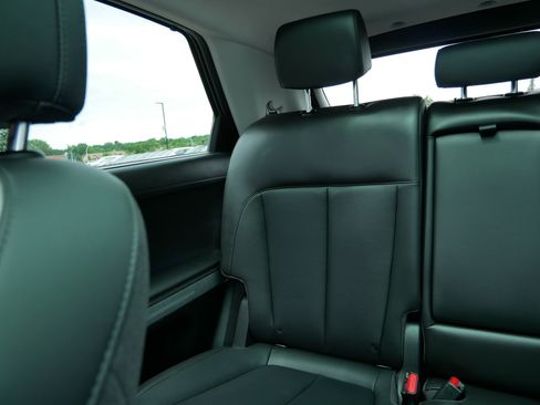 Certified 2023 Hyundai Ioniq 5 Limited AWD/4WD image 12