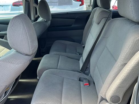 Used 2016 Honda Odyssey SE image 11