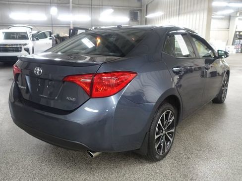 Used 2018 Toyota Corolla XSE FWD image 7