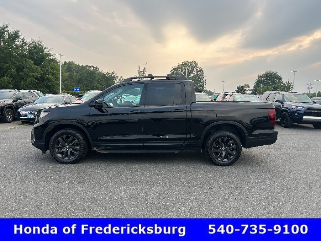 Used 2023 Honda Ridgeline Sport image 2