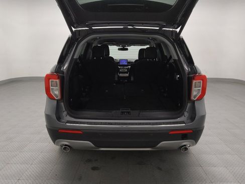 Used 2023 Ford Explorer Limited image 29