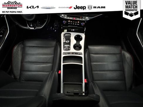 Used 2018 Kia Stinger GT2 image 29