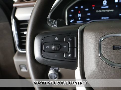 Used 2023 GMC Sierra 1500 Denali w/ Denali Reserve Package AWD/4WD image 5