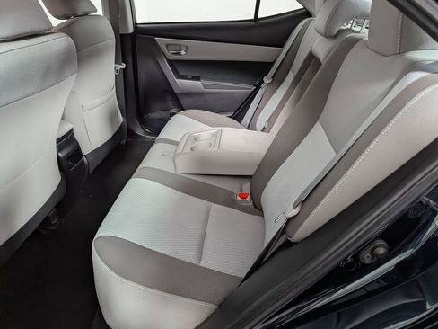 Used 2019 Toyota Corolla LE image 40