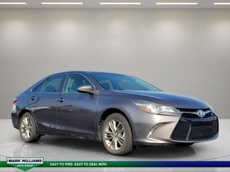 Used 2015 Toyota Camry SE FWD video 1