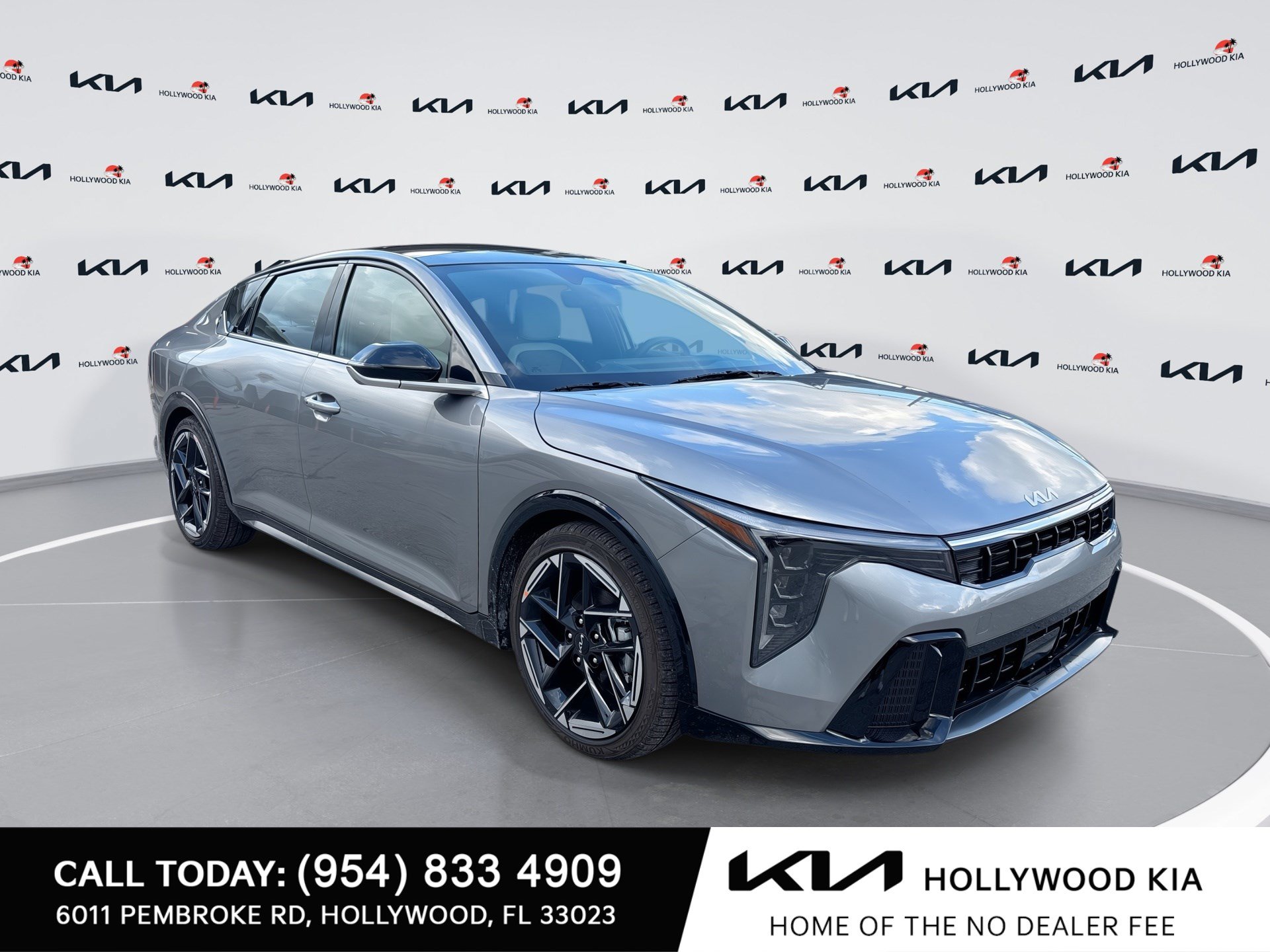 New 2026 Kia K4 GT-Line w/ GT-Line Premium Package FWD image 1