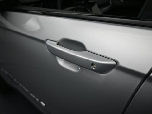 Used 2024 Jeep Grand Cherokee Laredo X image 34