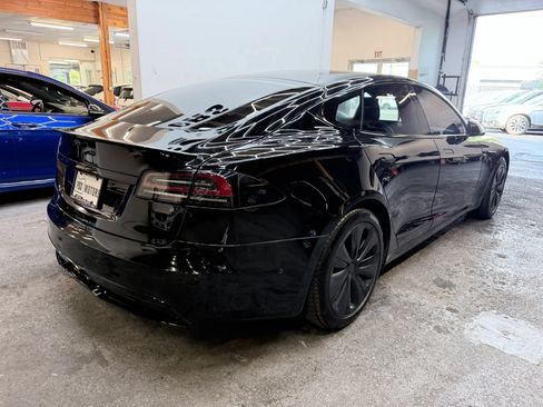 Used 2022 Tesla Model S Plaid AWD/4WD image 5