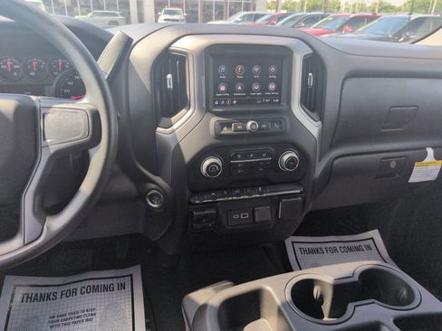 Used 2024 Chevrolet Silverado 1500 Custom AWD/4WD image 17