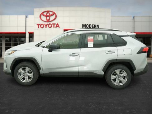 New 2025 Toyota RAV4 LE image 9