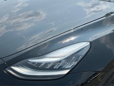 Used 2020 Tesla Model Y Performance image 26