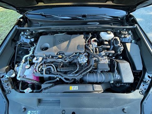 Certified 2025 Toyota Camry SE image 11