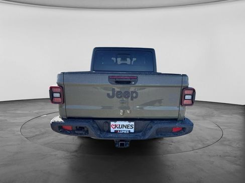 New 2026 Jeep Gladiator Willys AWD/4WD image 8