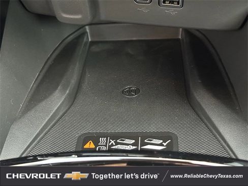 New 2026 Chevrolet Trax RS w/ Sunroof Package image 21