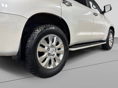 Used 2014 Toyota Sequoia Platinum AWD/4WD image 45