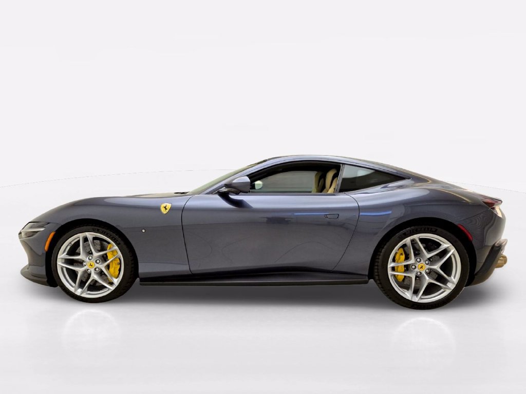 Used 2021 Ferrari Roma RWD image 12