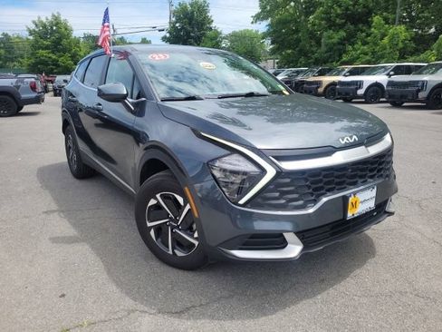 Certified 2023 Kia Sportage LX AWD/4WD image 7