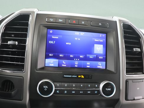 Used 2021 Ford Expedition XLT AWD/4WD image 12
