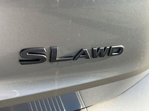 Certified 2025 Nissan Rogue SL w/ Tech Package AWD/4WD image 5
