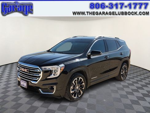 Used 2023 GMC Terrain SLT w/ LPO, Floor Liner Package FWD image 1