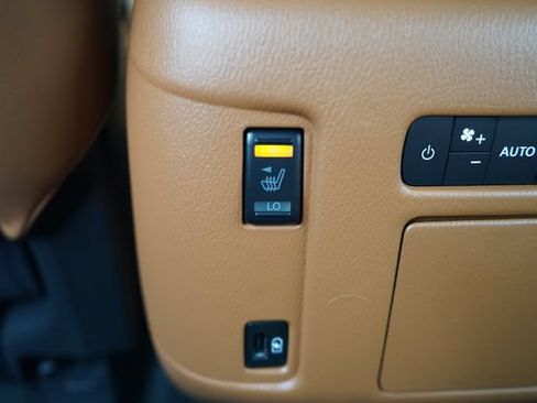 Used 2023 INFINITI QX80 Sensory w/ All-Season Package AWD/4WD image 55