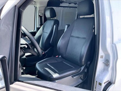 Used 2022 Mercedes-Benz Metris image 26
