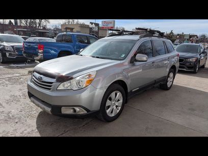 Used 2011 Subaru Outback 2.5i Limited w/ PWR Moonroof Pkg