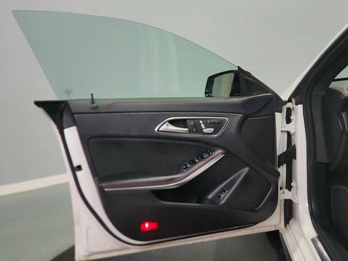 Used 2018 Mercedes-Benz CLA 45 AMG 4MATIC image 19